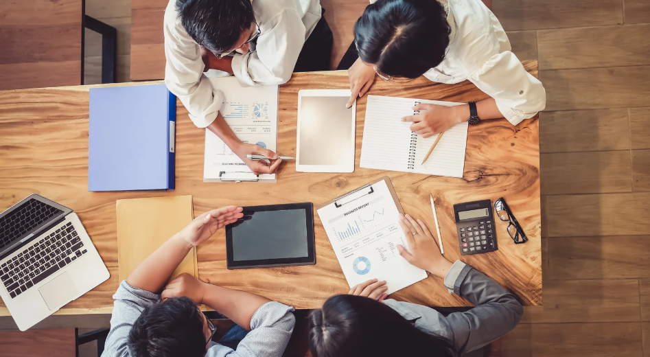 Turn Professional Services Traffic Into Consultations